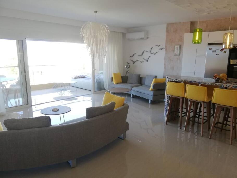Apartament W *